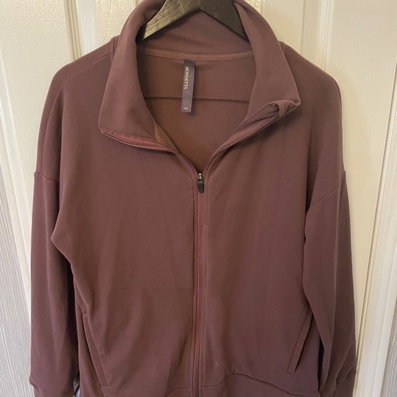 5 for $12. Mondetta Burgundy sweater/jacket - Picture 1 of 3